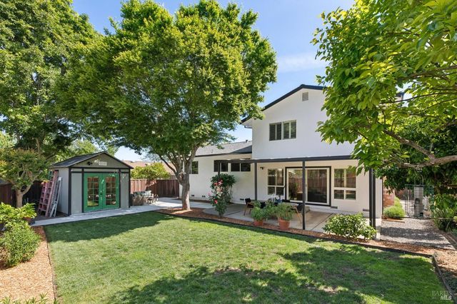 3355 Twin Oaks Dr, Napa, CA 94558