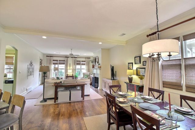 2069 STANDING ROCK DR, Collierville, TN 38017