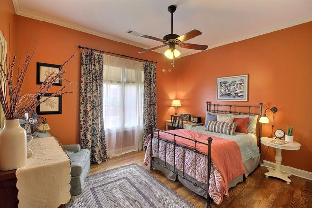 2069 STANDING ROCK DR, Collierville, TN 38017