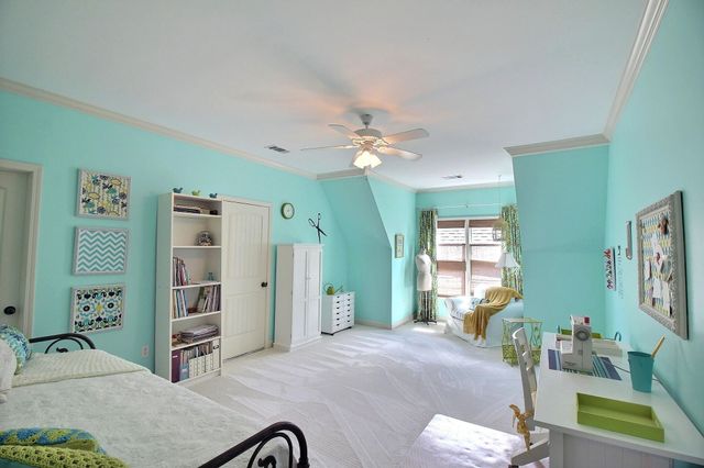 2069 STANDING ROCK DR, Collierville, TN 38017