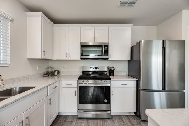 7005 Adderly Road, Pilot Point, TX 76258