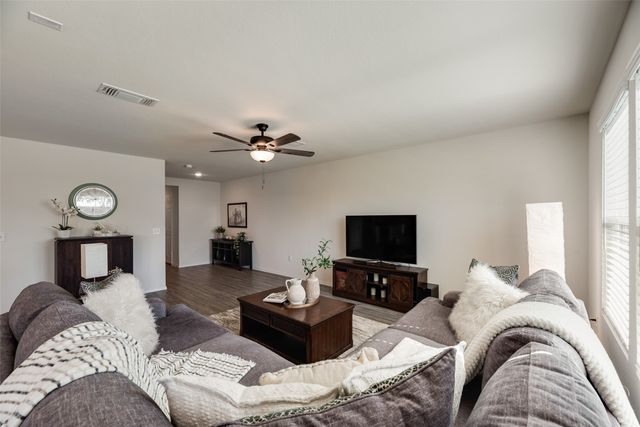 7005 Adderly Road, Pilot Point, TX 76258