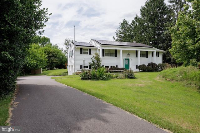 3106 HEARTHSTONE RD, Ellicott City, MD 21042