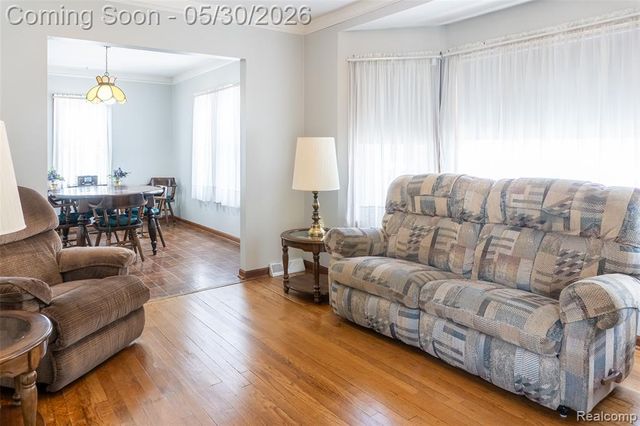 4156 Burns Avenue, Lincoln Park, MI 48146