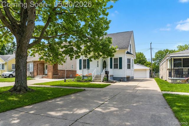 4156 Burns Avenue, Lincoln Park, MI 48146