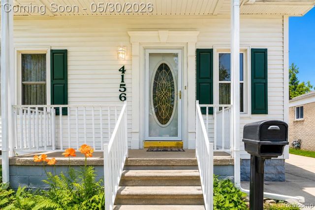 4156 Burns Avenue, Lincoln Park, MI 48146
