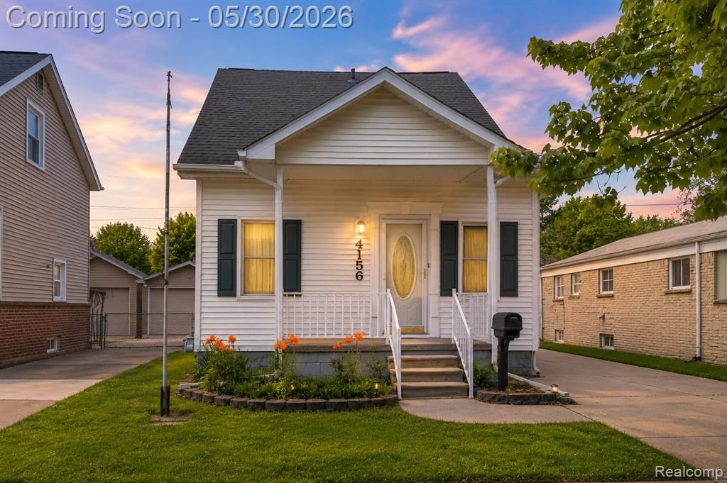 4156 Burns Avenue, Lincoln Park, MI 48146