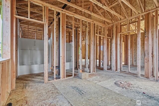 2103 Hawks View Lane, Winlock, WA 98596