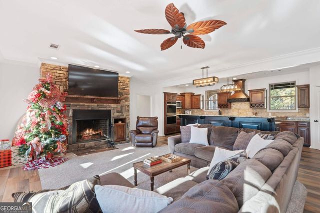 324 W River Bend Drive, Eatonton, GA 31024