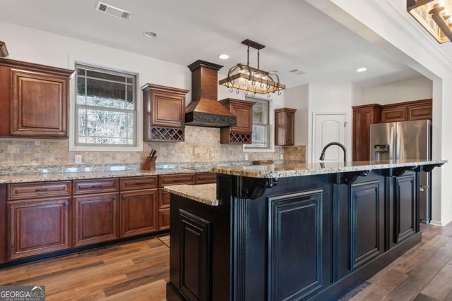 324 W River Bend Drive, Eatonton, GA 31024