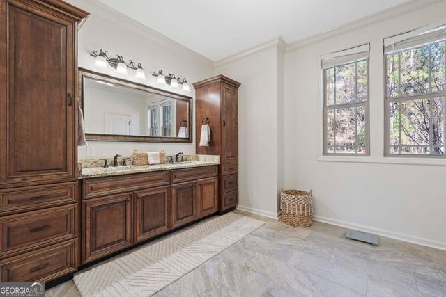 324 W River Bend Drive, Eatonton, GA 31024