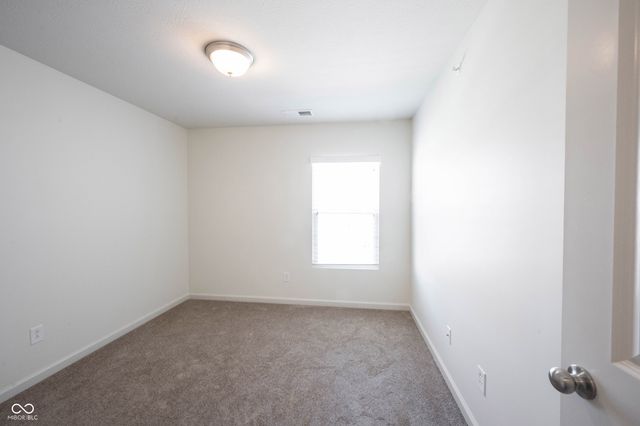 12015 Zircon Lane 900, Fishers, IN 46038