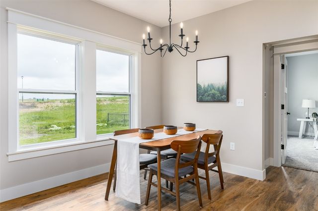 1821 Cottage Ridge Drive, Marion, IA 52302