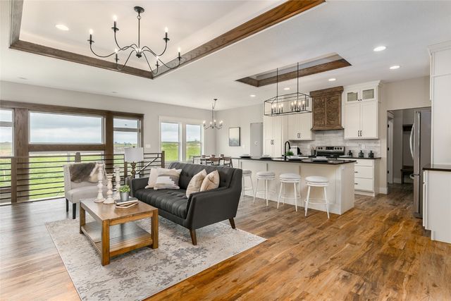 1821 Cottage Ridge Drive, Marion, IA 52302