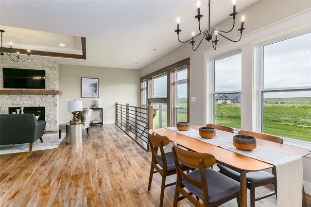 1821 Cottage Ridge Drive, Marion, IA 52302