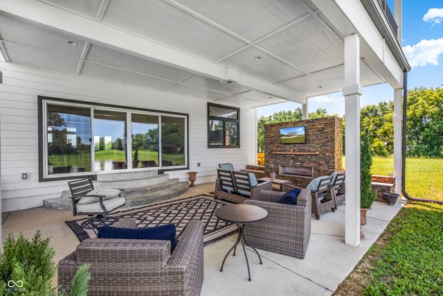6305 Sunshine Meadows Lane, Brownsburg, IN 46112