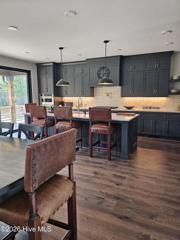 2714 Whitestocking Road, Burgaw, NC 28425