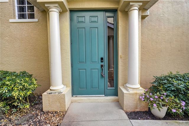 12032 Brassie BEND D-202, Fort Myers, FL 33913