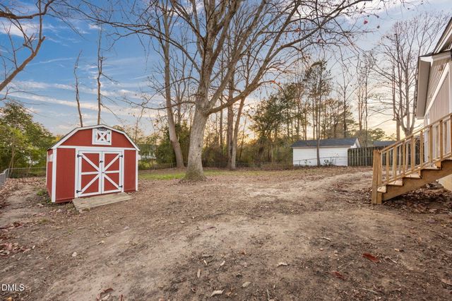 5869 Deans Street, Bailey, NC 27807