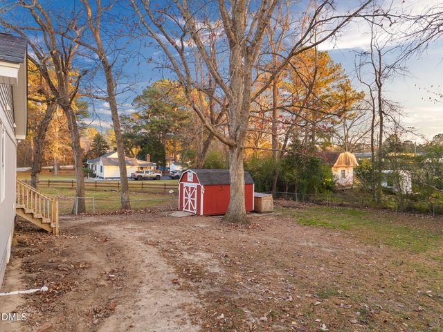 5869 Deans Street, Bailey, NC 27807