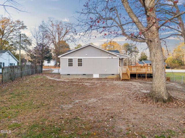 5869 Deans Street, Bailey, NC 27807