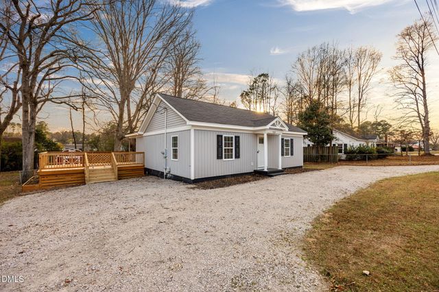 5869 Deans Street, Bailey, NC 27807