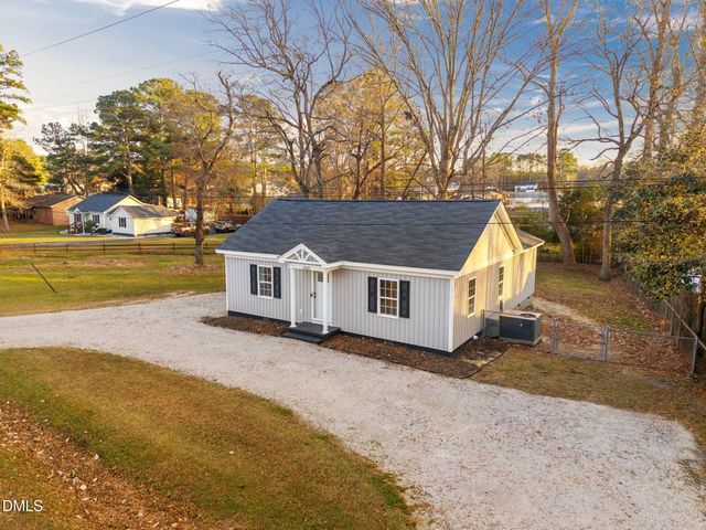 5869 Deans Street, Bailey, NC 27807