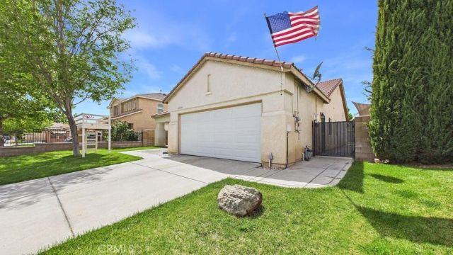 45759 Tiana Rose, Lancaster, CA 93536