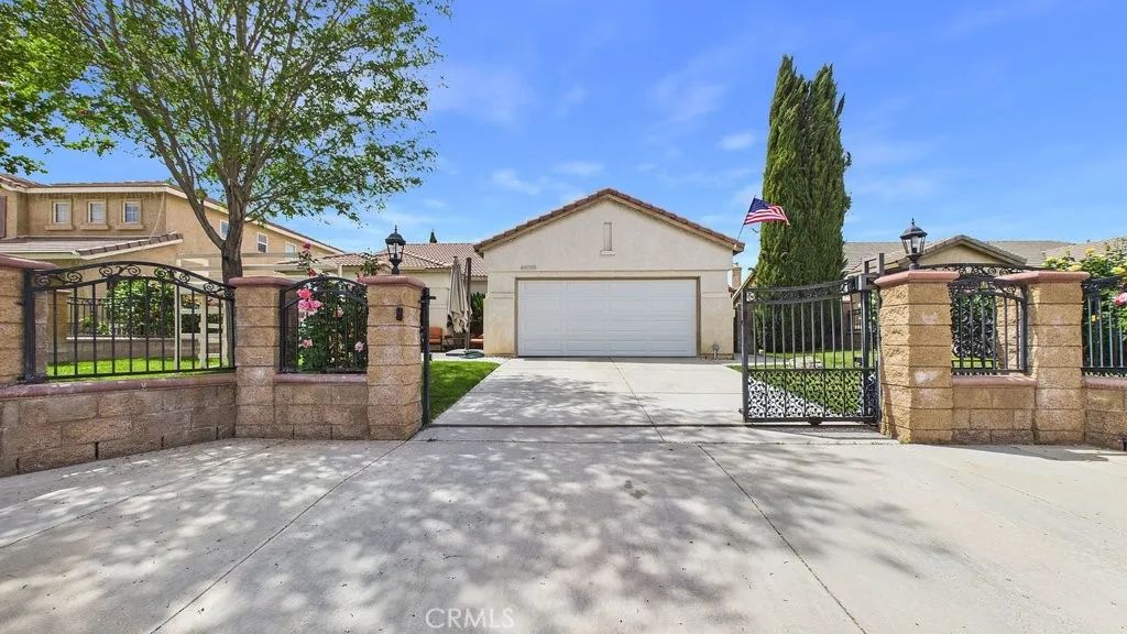 45759 Tiana Rose, Lancaster, CA 93536