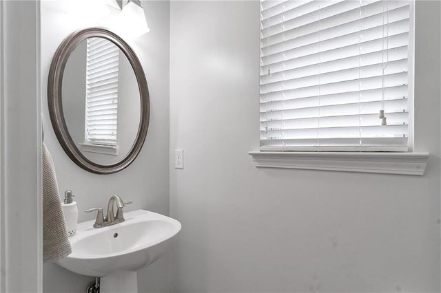 2193 HILLVIEW NE Drive, Brookhaven, GA 30329