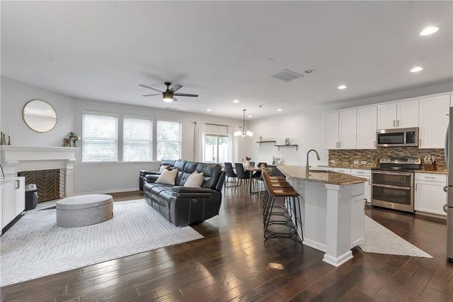 2193 HILLVIEW NE Drive, Brookhaven, GA 30329