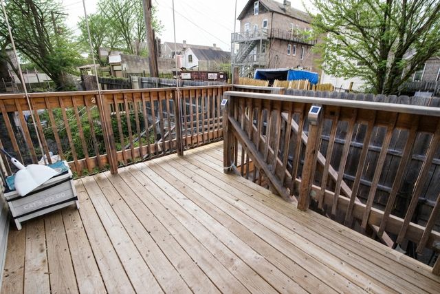 2110 W 18th Place, Chicago, IL 60608