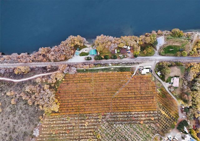 3710 Stayman Flats Road, Chelan, WA 98816