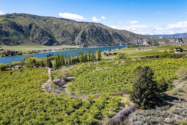 3710 Stayman Flats Road, Chelan, WA 98816