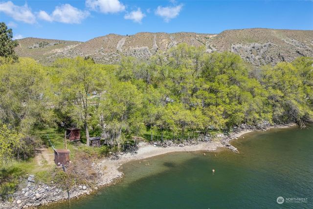 3710 Stayman Flats Road, Chelan, WA 98816