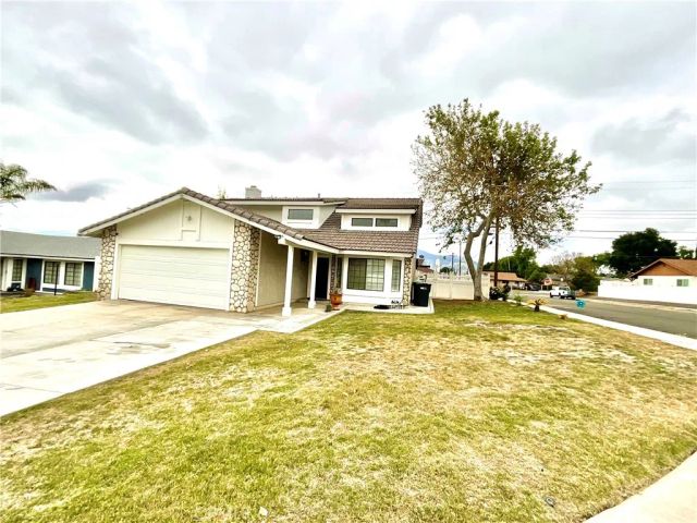 1078 W King Street, Banning, CA 92220