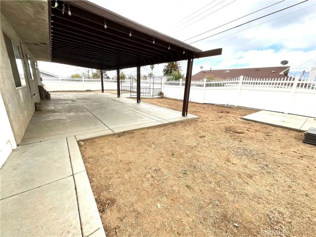 1078 W King Street, Banning, CA 92220