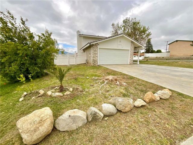 1078 W King Street, Banning, CA 92220