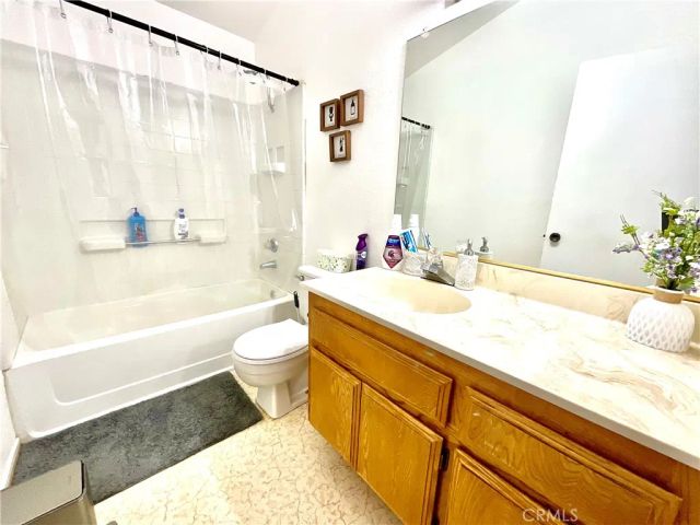 1078 W King Street, Banning, CA 92220