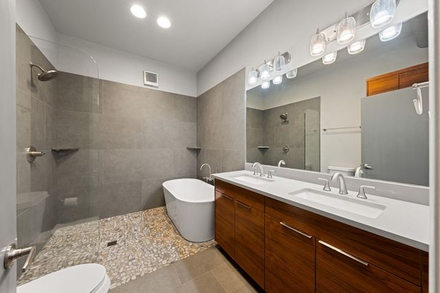 109 Debra Lane, Hunt, TX 78024