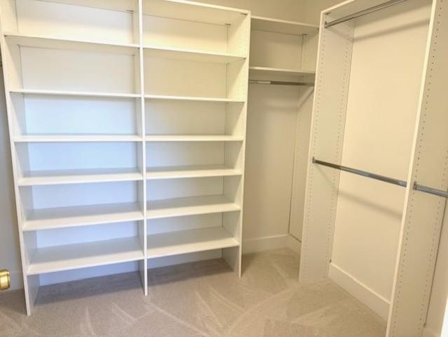 11184 Johnson Ridge, Eden Prairie, MN 55347