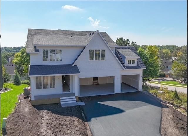 11184 Johnson Ridge, Eden Prairie, MN 55347