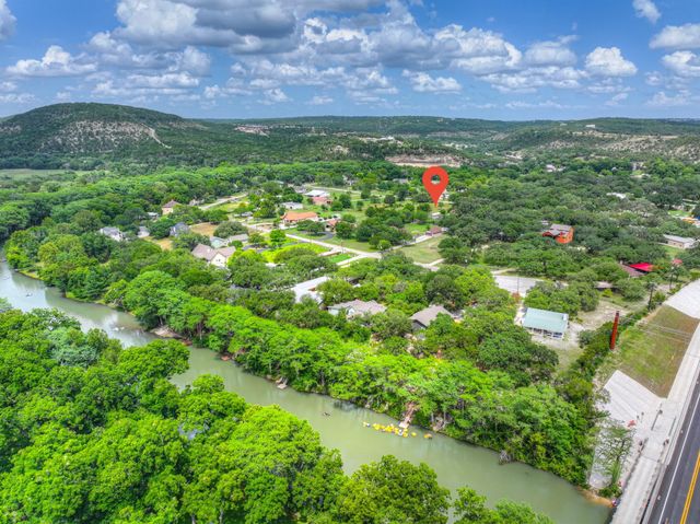 641 Rainbow RDG, Canyon Lake, TX 78133