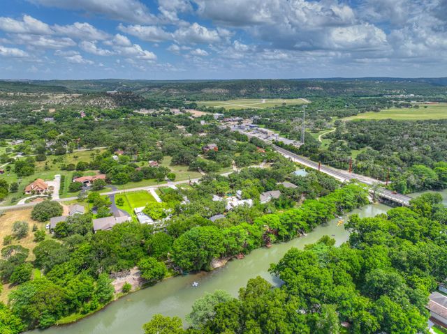 641 Rainbow RDG, Canyon Lake, TX 78133
