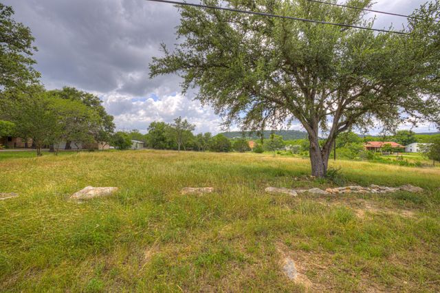 641 Rainbow RDG, Canyon Lake, TX 78133
