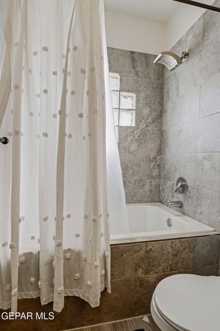 14329 Nick Drahos Lane, Horizon City, TX 79928