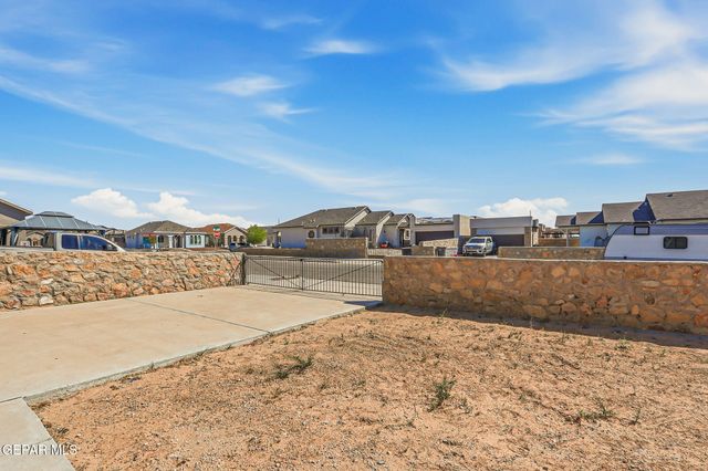 14329 Nick Drahos Lane, Horizon City, TX 79928