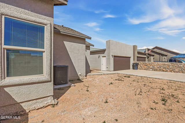 14329 Nick Drahos Lane, Horizon City, TX 79928