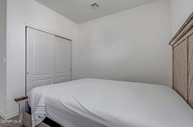 14329 Nick Drahos Lane, Horizon City, TX 79928