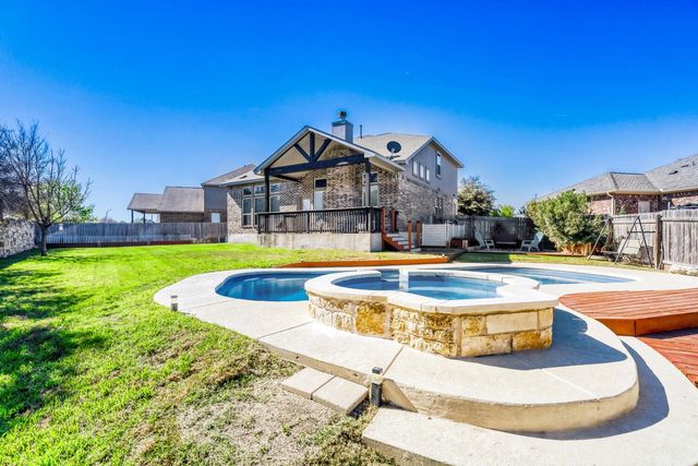 401 Pecan Bayou CT, Leander, TX 78641